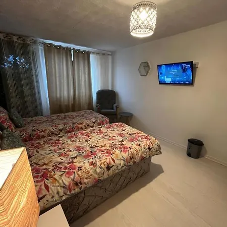 Gæstehus Spacious In A Flat Near Southmead Hospital Bristol