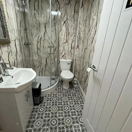 Spacious In A Flat Near Southmead Hospital Penzion 3*