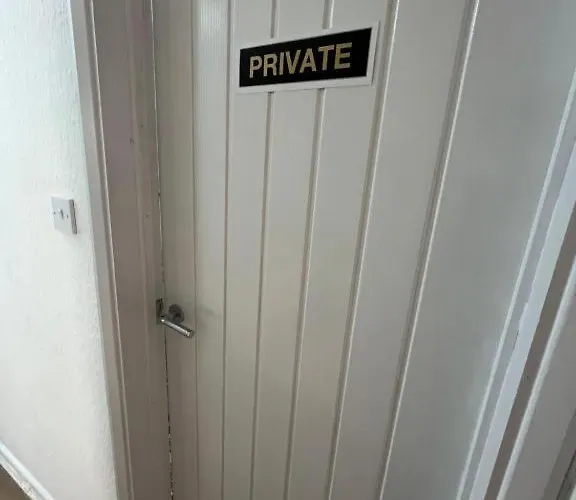 Spacious In A Flat Near Southmead Hospital Gæstehus 3*